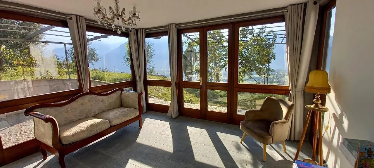 קוסטה וולפינו Villa Domus Bianca Mountain Lake Iseo Hospitality 0*, קוסטה וולפינו