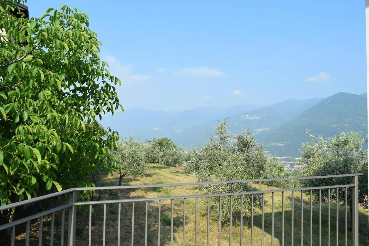 קוסטה וולפינו Villa Domus Bianca Mountain Lake Iseo Hospitality קוסטה וולפינו