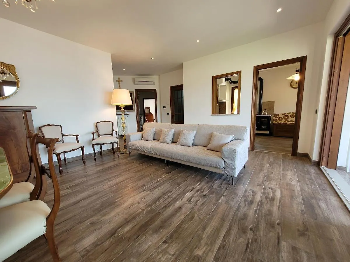 קוסטה וולפינו Villa Domus Bianca Mountain Lake Iseo Hospitality